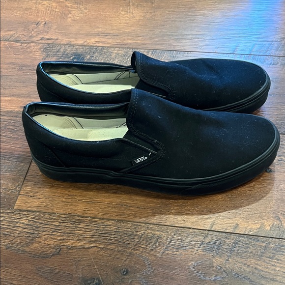 Vans Men's Classic Black Slip-On Sneakers - Picture 3 of 5